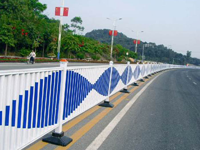 市政道路护栏图片展示